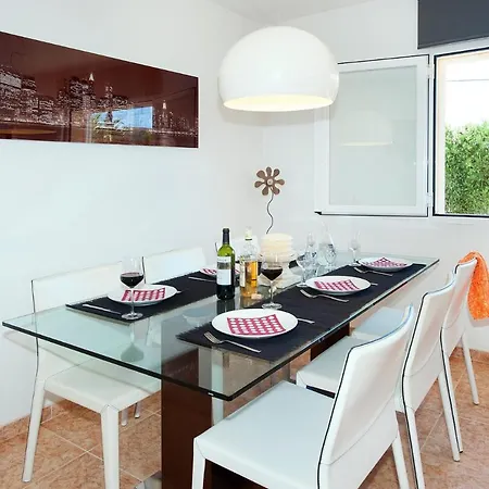 Villa Albatros By